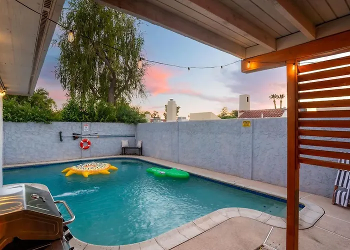 Biltmore With Game & Fire Pit, Sleeps 16 Phoenix