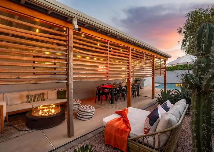 Holiday home Biltmore With Game & Fire Pit, Sleeps 16 Phoenix