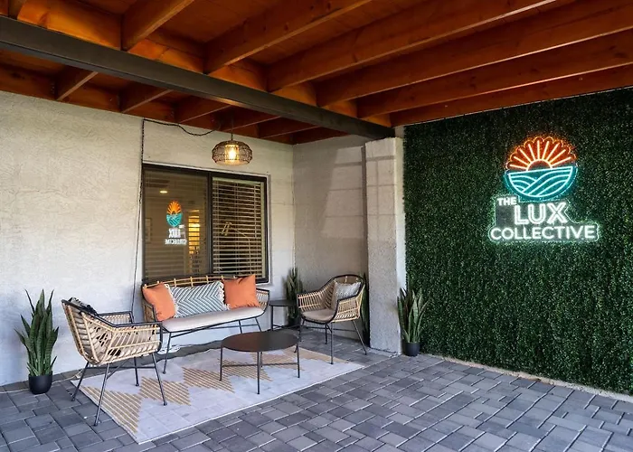 Holiday home Biltmore With Game & Fire Pit, Sleeps 16 Phoenix