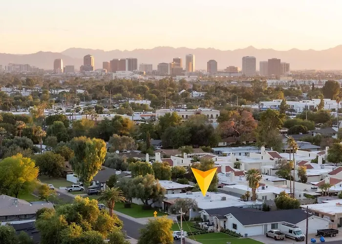 Biltmore With Game & Fire Pit, Sleeps 16 Phoenix